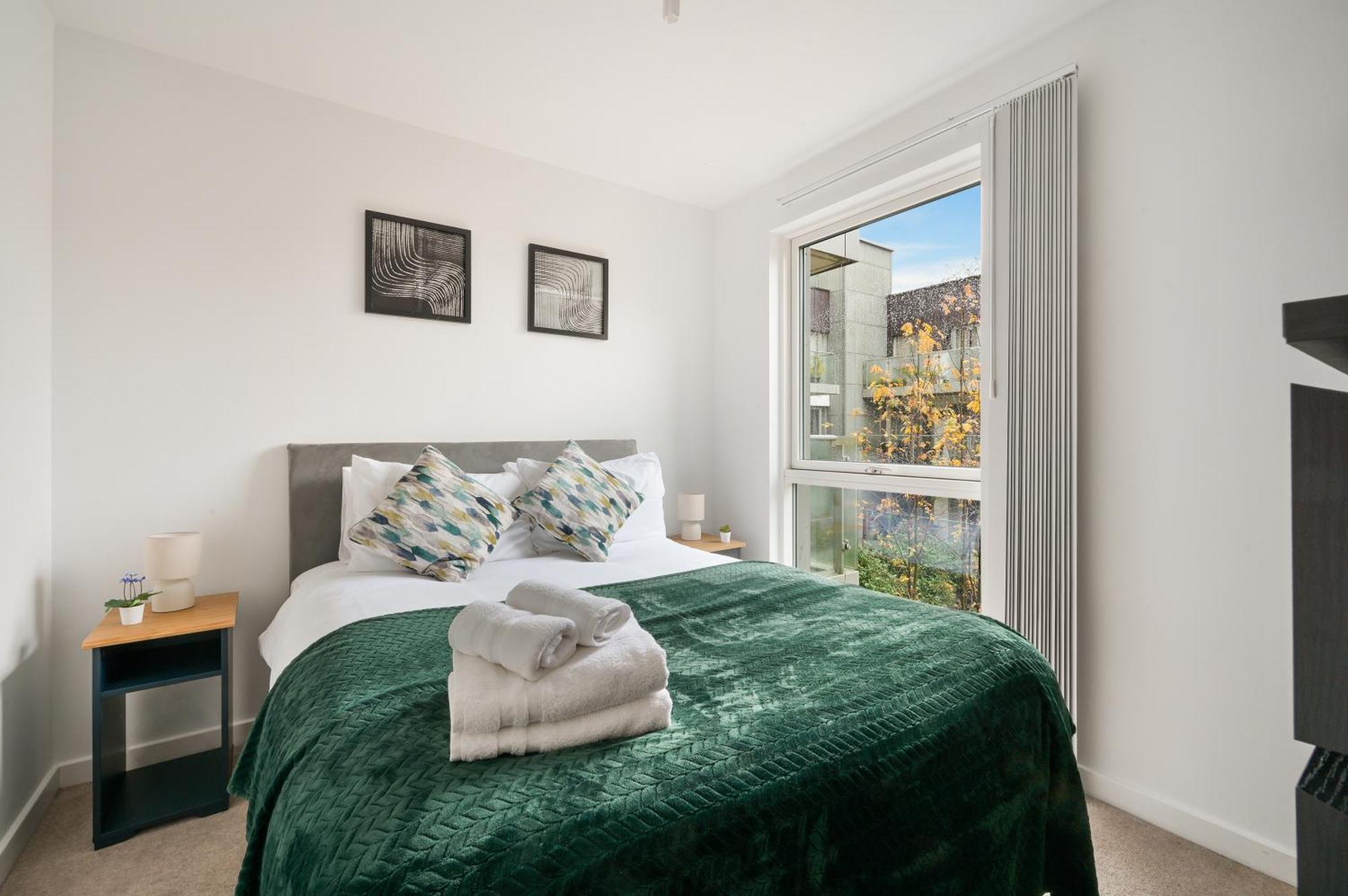 Canary Chic 2 Bedroom With Marina Views Londres