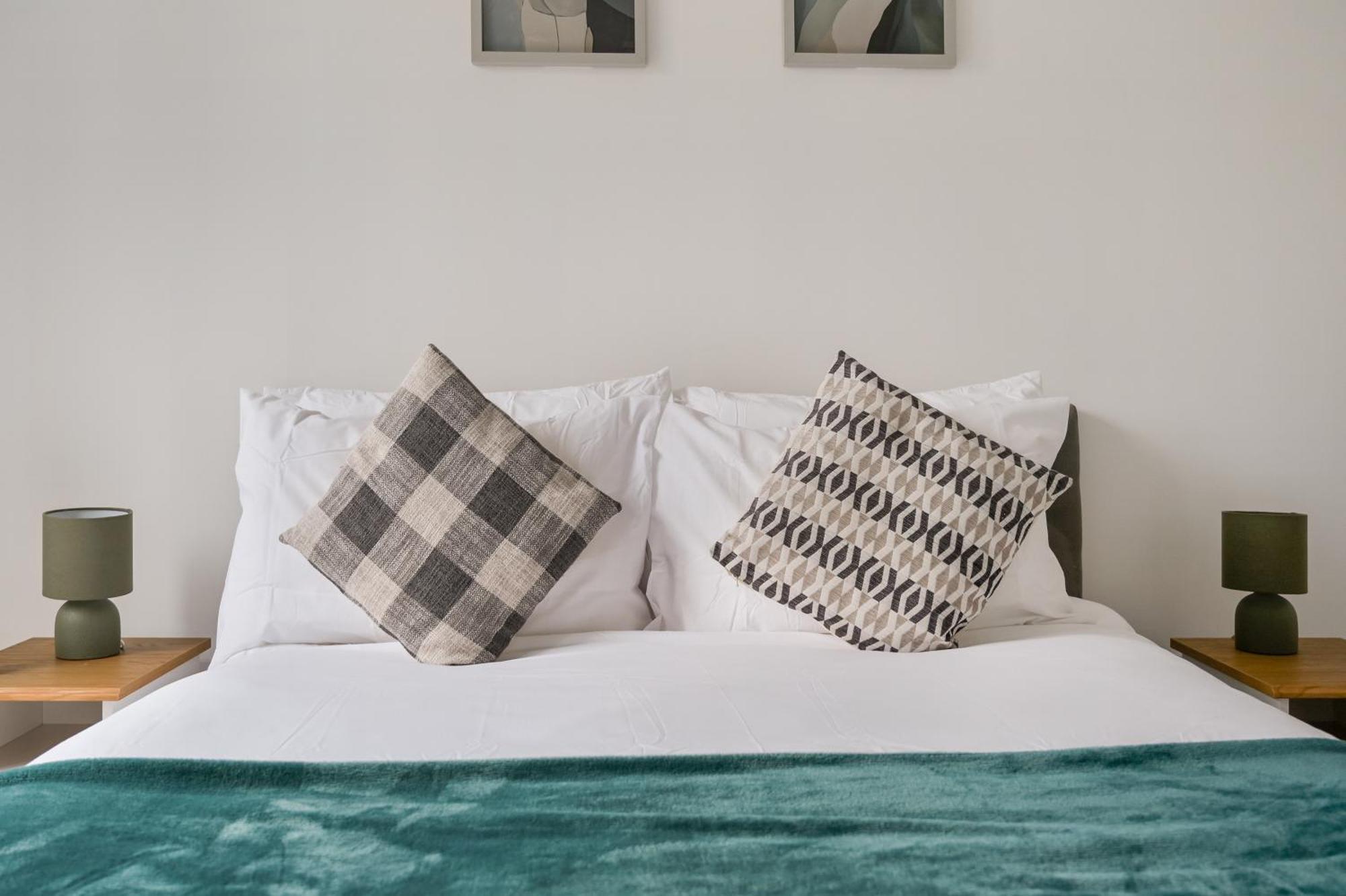 Canary Chic 2 Bedroom With Marina Views Appartement Londres